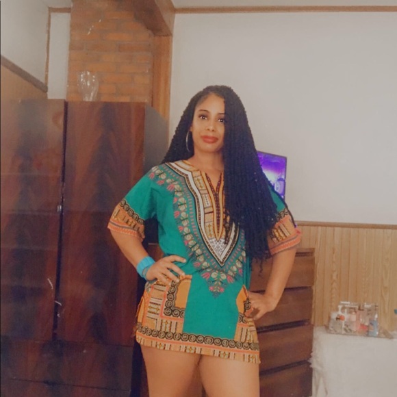 Meet your Posher, Veronica - Picture 1 of 1